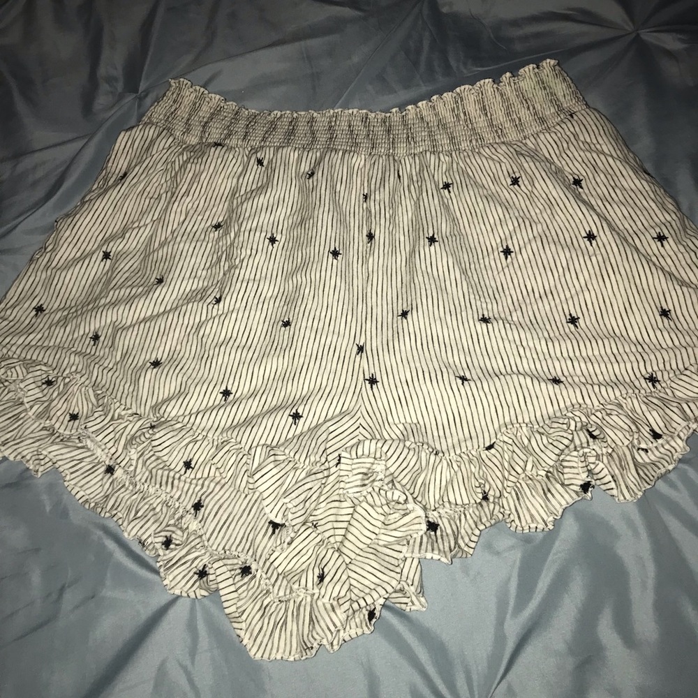 Star shorts
